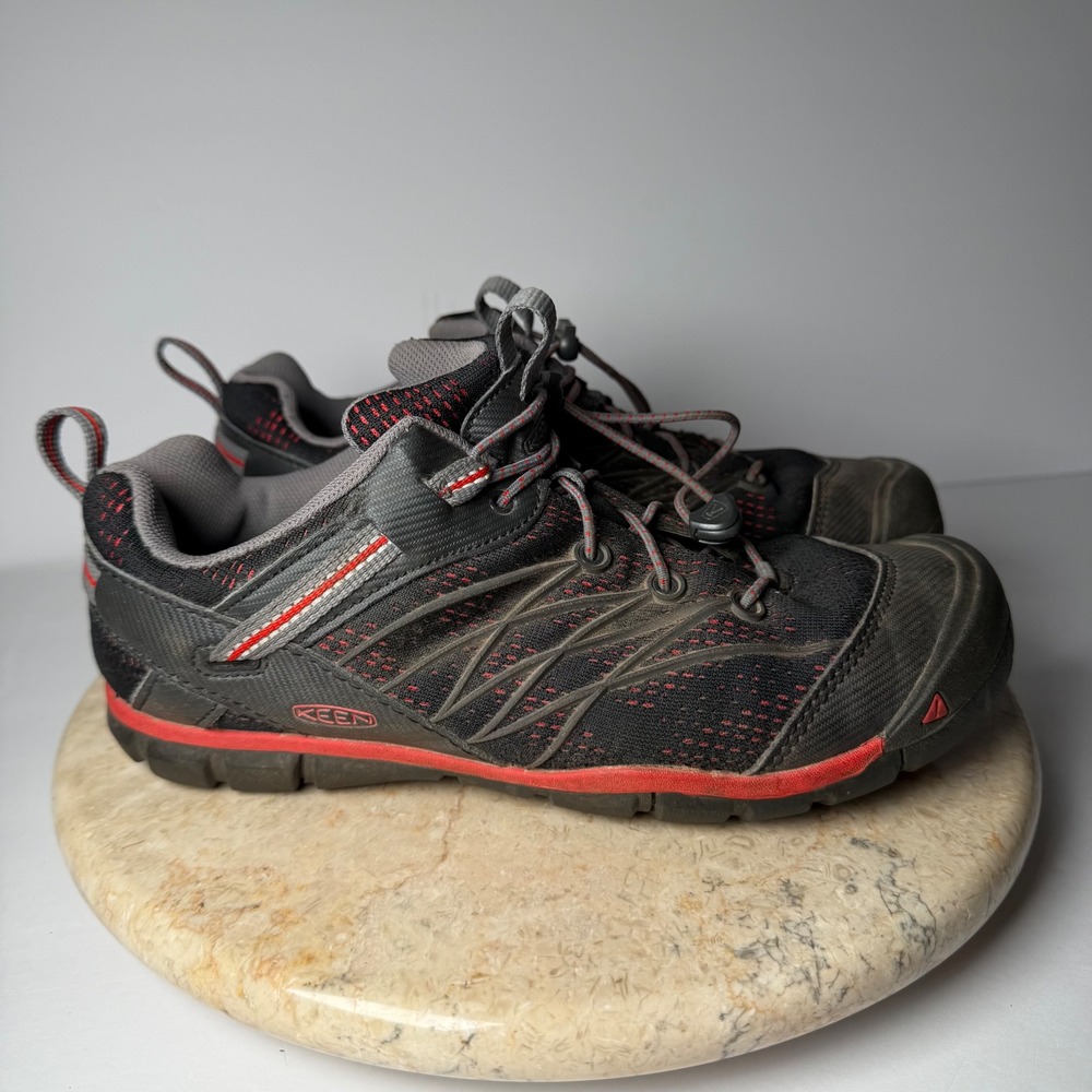Keen Chandler CNX Hiking Shoes Size 6 Youth Black Red Bungee Lace 1019869
